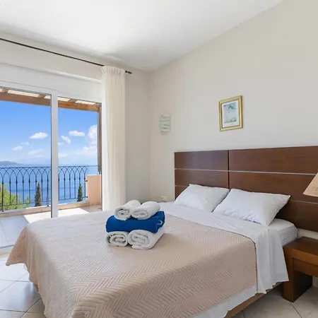 Columba Villa Sivota