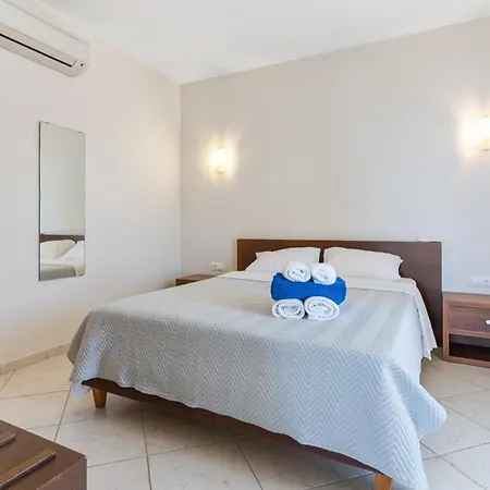 Villa Columba Sivota